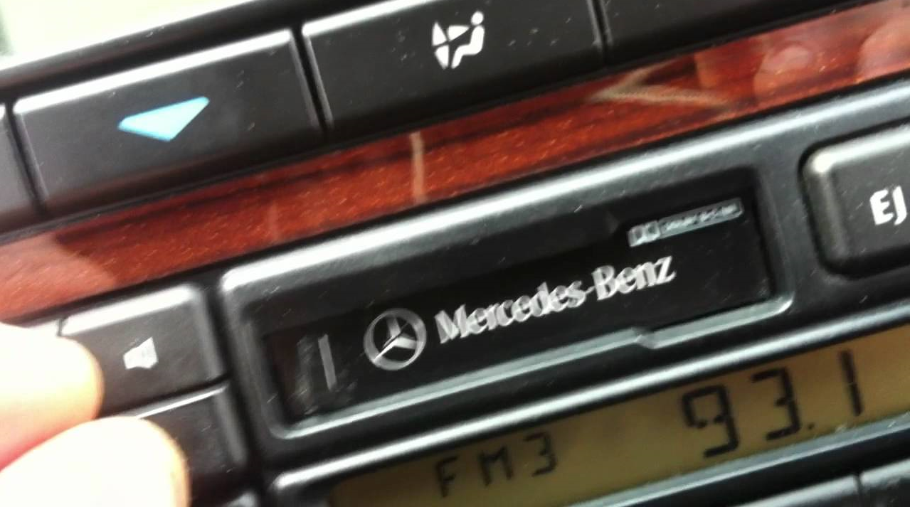Mercedes radio code reset free
